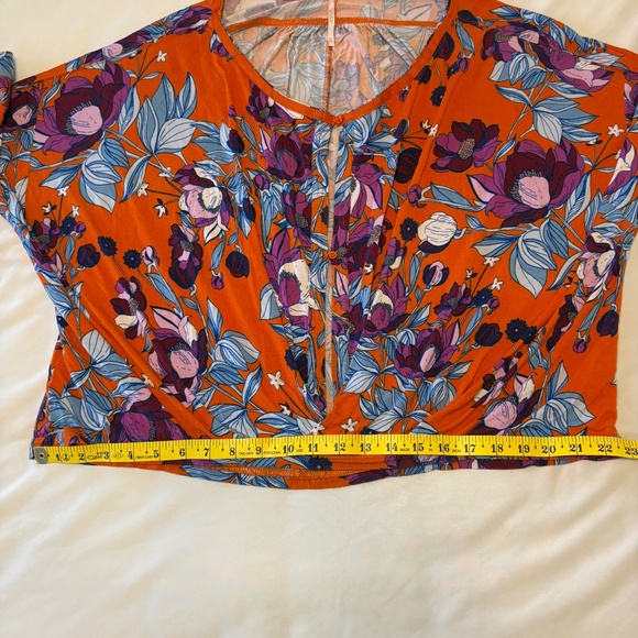 Free People Keepin On Tee - Size M‎ - Picture 7 of 11